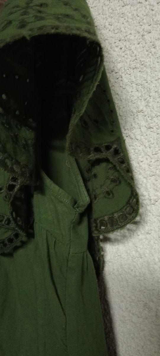 Blusa verde bordados