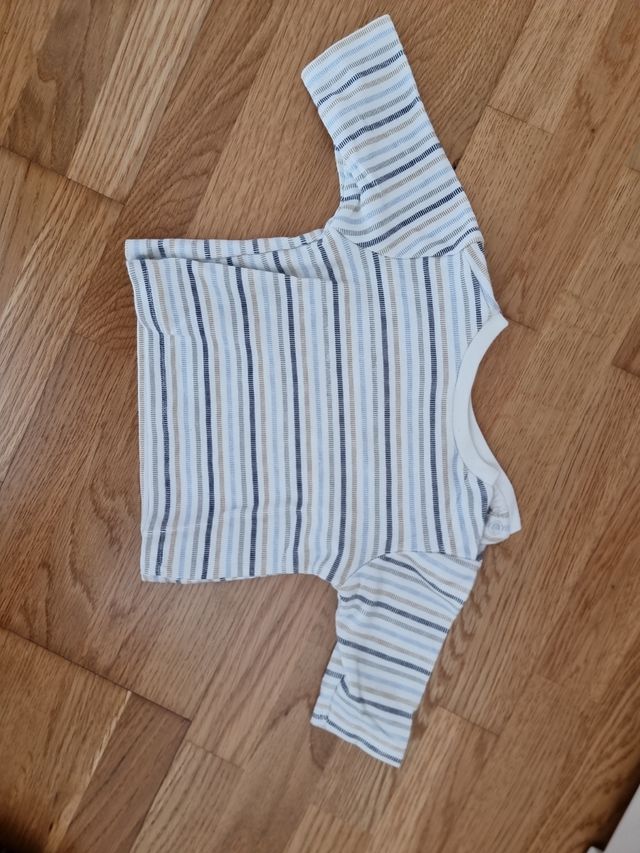 Camisetas 3, 6, 9, 12 meses