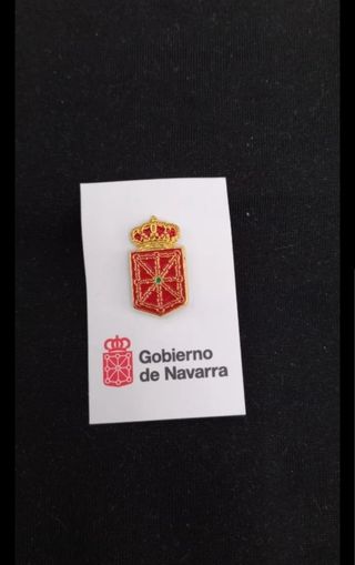 PINS A 1 €