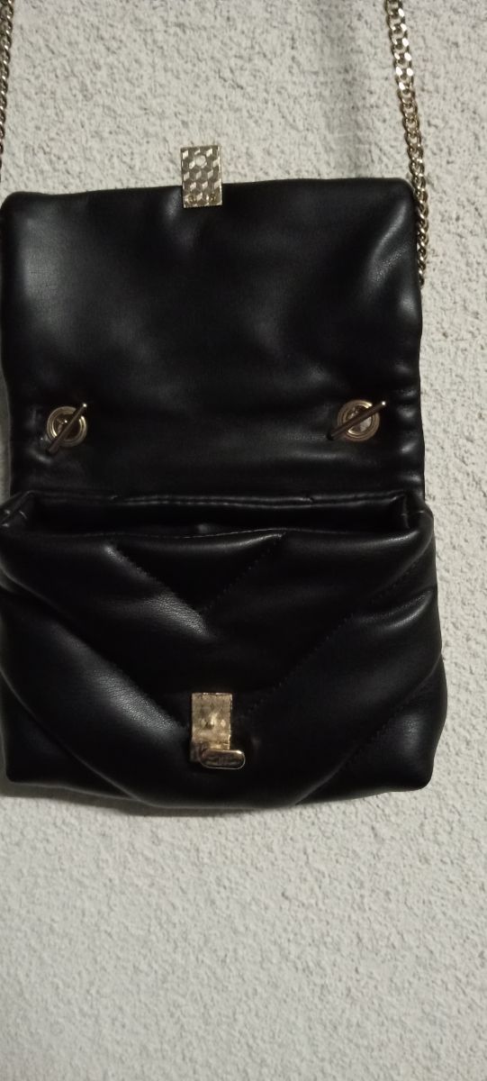Mini bolso negro Zara