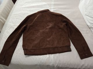 Chaqueta de imitación a ante