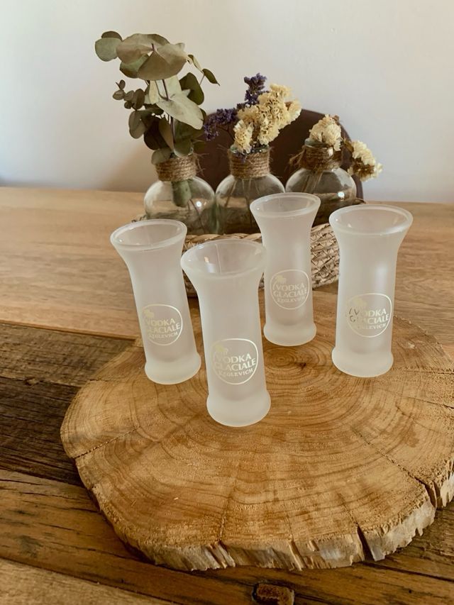 Set 4 Bicchieri Vodka da freezer Keglevich