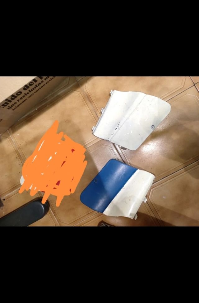 Tapa bujia Gilera runner