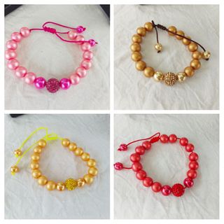 Set di Braccialetti fatti a mano