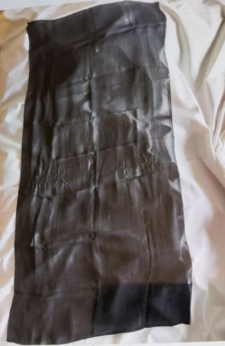 Guantes antiguos y velo