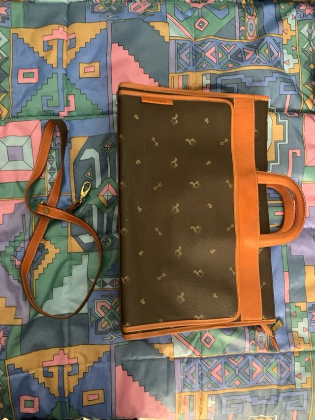 Maletin bolso marca petusco color marron