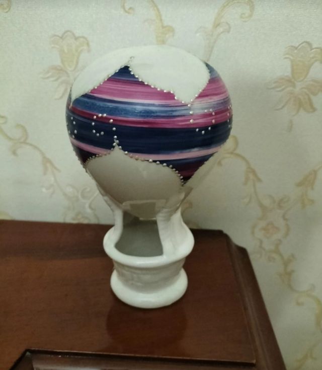 Mongolfiera in porcellana