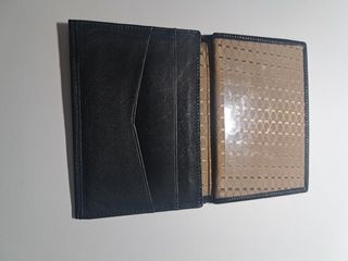 Billetera de piel caballero