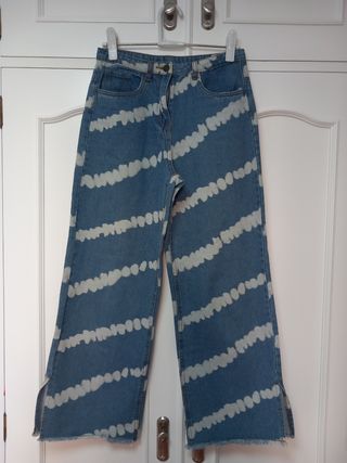 Pantalón vaquero pata ancha