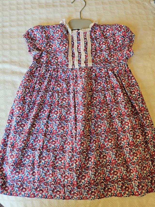 Vestio de niña 3/4años y rebeca azul