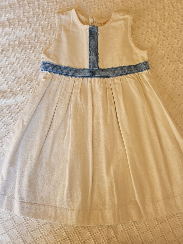 Vestio de niña 3/4años y rebeca azul