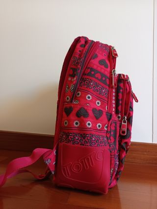 Mochila Totto como nueva