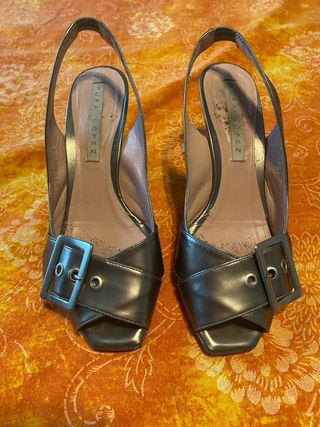 Sandalias mujer Pura Lopez y 2 pares más