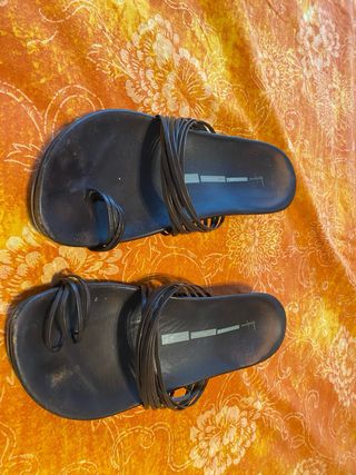 Sandalias mujer Pura Lopez y 2 pares más
