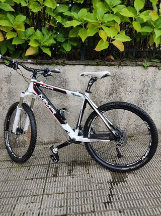 BICICLETA MONTAÑA MMR CARBONO 