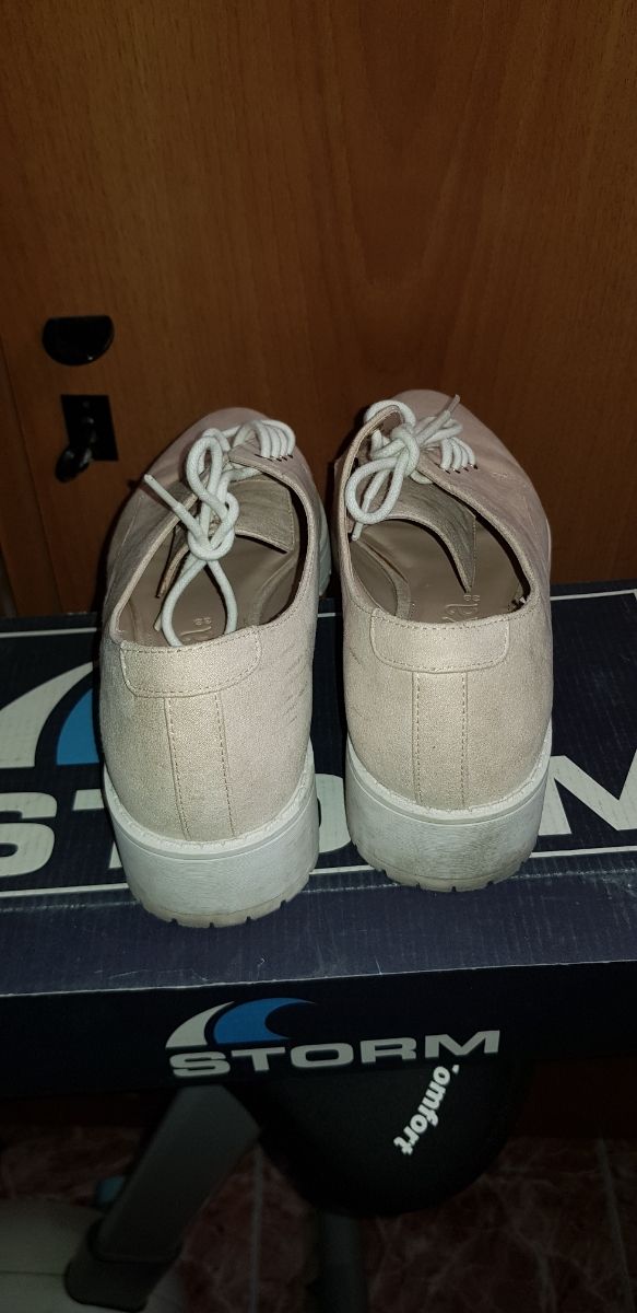 Zapatos de cordones de Bershka