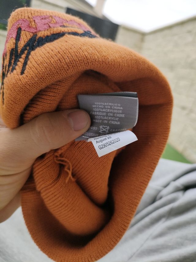 Gorro supreme x new era 2023