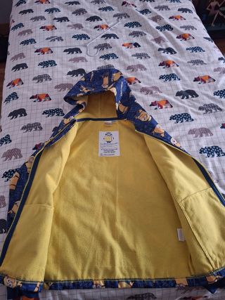 Abrigo niño talla 116/122