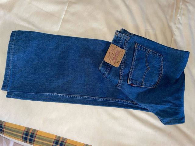 Pantalones levis hombre