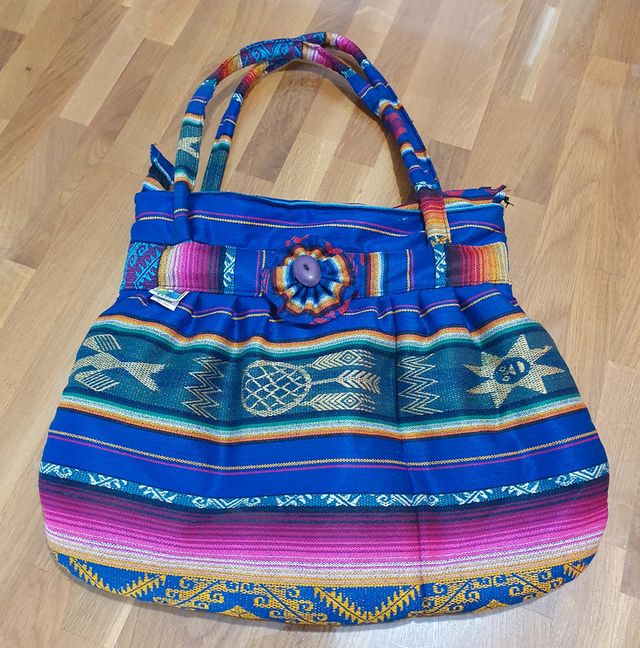 Carteira / Mala colorida Rumipamba