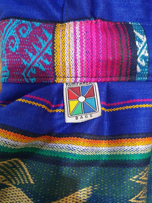 Carteira / Mala colorida Rumipamba