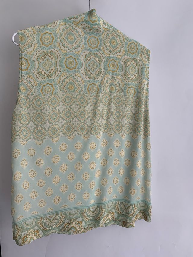 Blusa sin mangas massimo dutti nueva