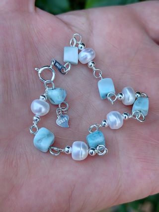 Pulsera, plata ley perlas y larimar