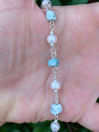 Pulsera, plata ley perlas y larimar