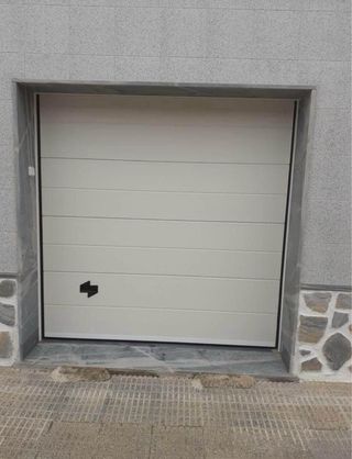 Puerta De Cochera Automatica