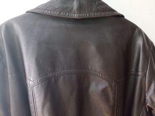 Cazadora de piel marron
