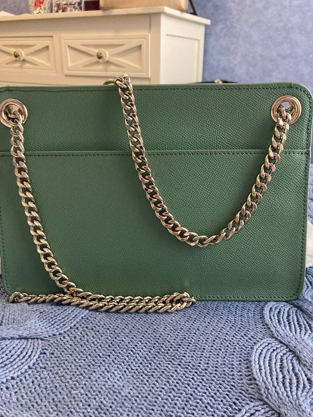 Bolso de piel verde de Furla