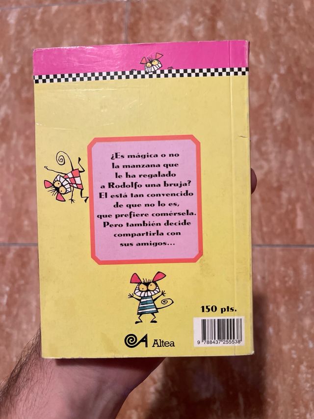 Libro “RODOLFO y la manzana mágica”