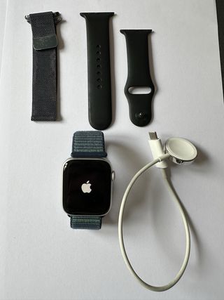 Apple Watch Series 5 44mm GPS+ Cellular