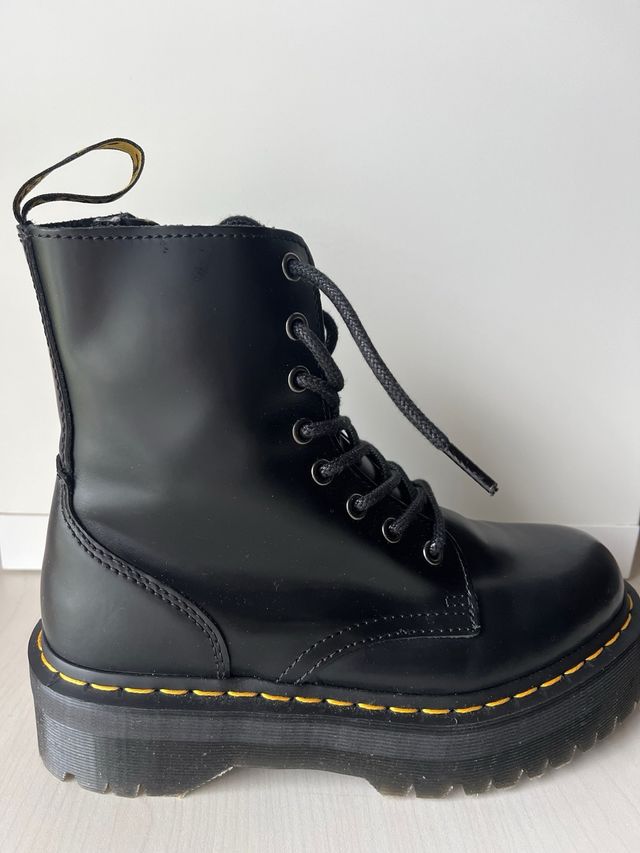 BOTAS Dr Martens: PLATAFORMA JADON DE PIEL SMOOTH
