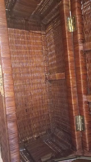 Cofre-Baúl de Mimbre madera Antiguo