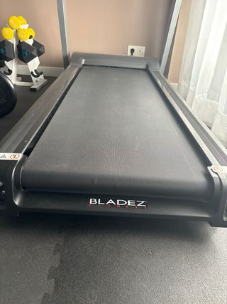Cinta de correr BLADEZ FITNESS TR202i