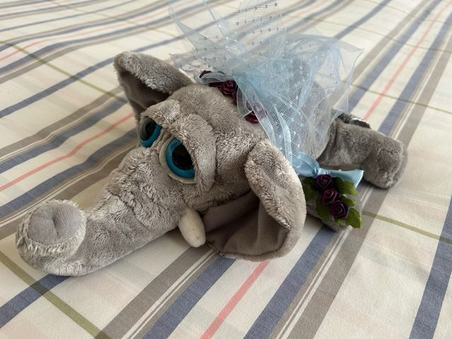 Elefantes novios de Gazoo