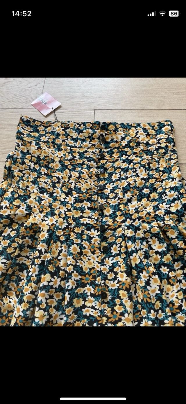 Falda larga nueva con etiqueta