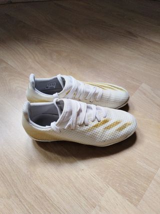 Botas futbol niño