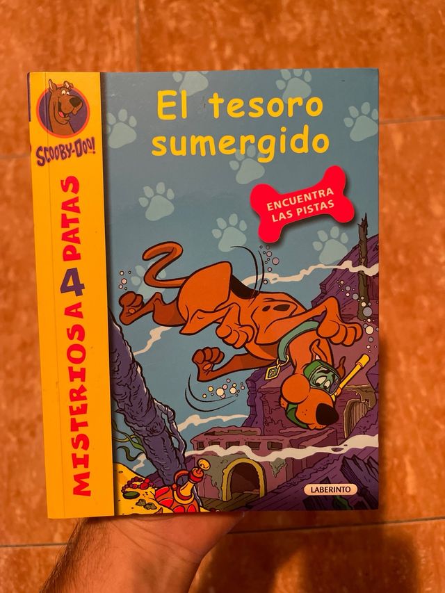 Libro “Scooby-Doo el tesoro sumergido”