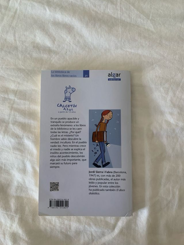 Libro: La biblioteca de los libros vacios