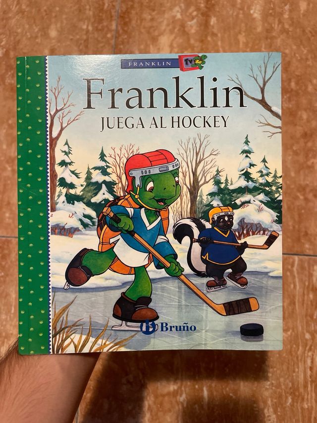 Libro “Franklin Juega al hockey”
