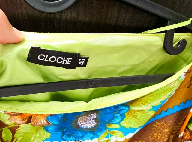 Vestido verde de raso