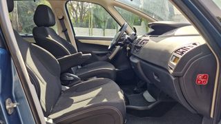Citroen Grand C4 Picasso 2012