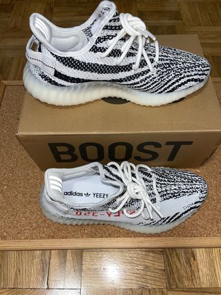 Yeezy 350 V2 Zebra