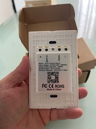 Interruttore Wifi alza e abbassa / apri e chiudi