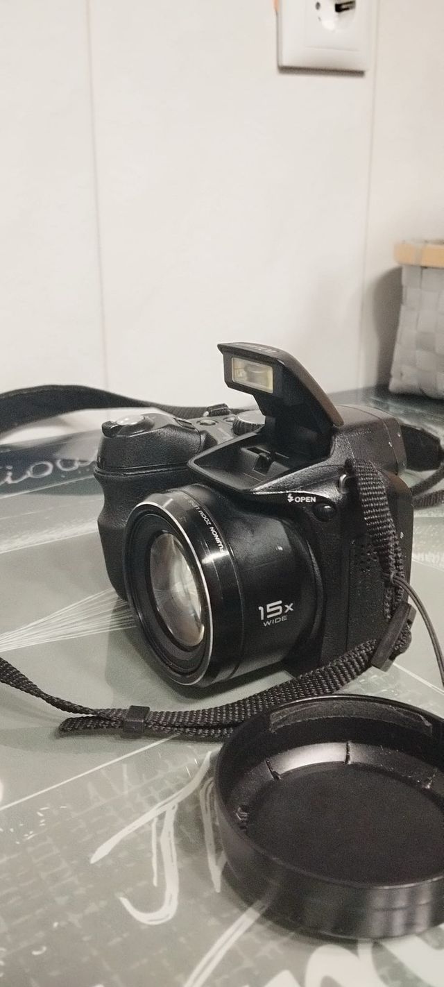 Camara finepix s2000hd