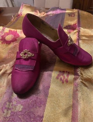 Traje fallera + 2 corpiños de niña + zapatos
