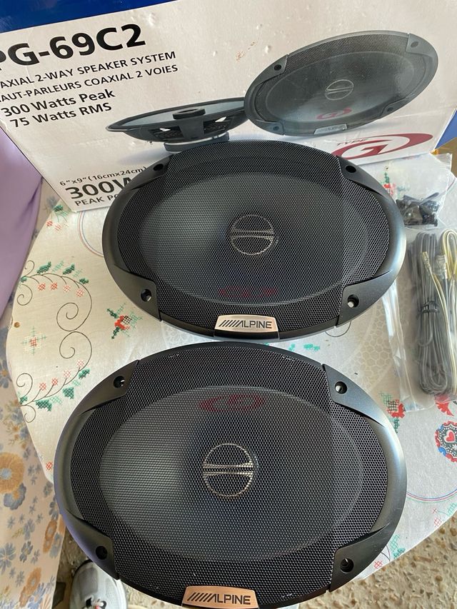 Altavoces alphine