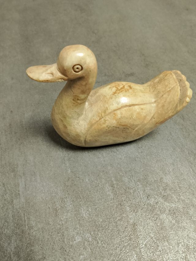 Anatra in pietra vintage 